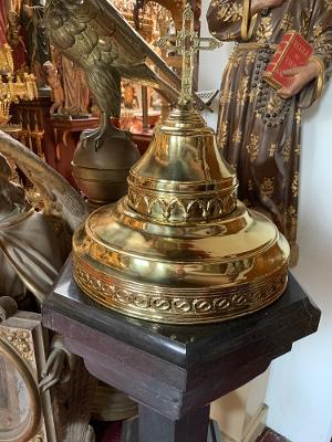 Baptismal Font style Gothic - style en Marble, Italy 20th century ( 1950 )