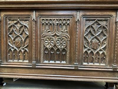 Bed style Gothic - Style en Oak wood, France 19 th century