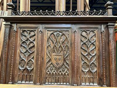 Bed style Gothic - Style en Oak wood, France 19 th century