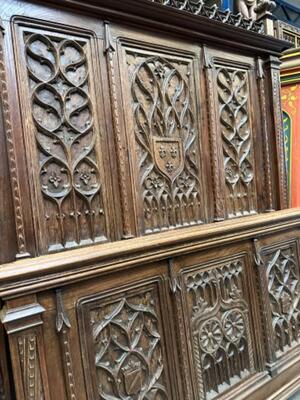 Bed style Gothic - Style en Oak wood, France 19 th century