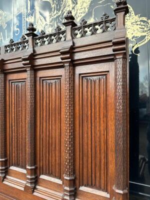 Bench  style Gothic - Style en Oak wood, Belgium  19 th century