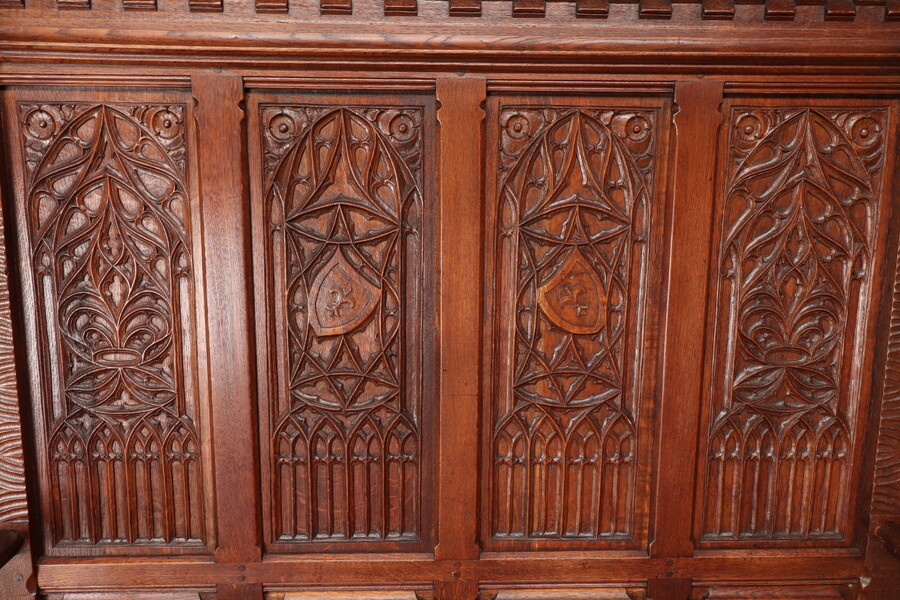 1 Gothic - Style Bench