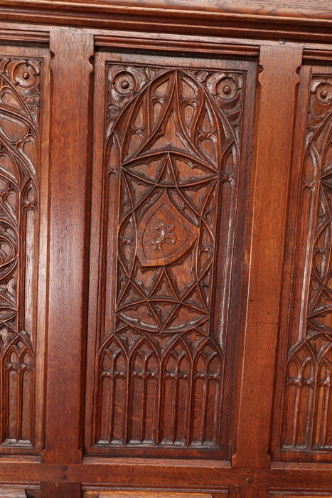 1 Gothic - Style Bench