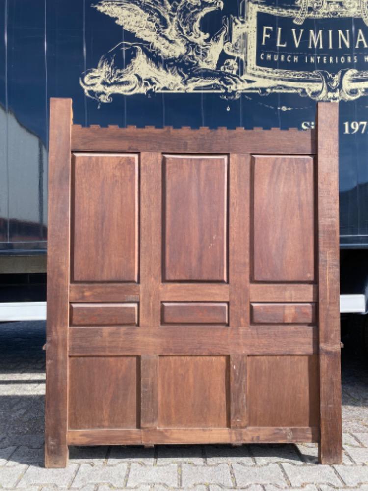 1 Gothic - style Bench