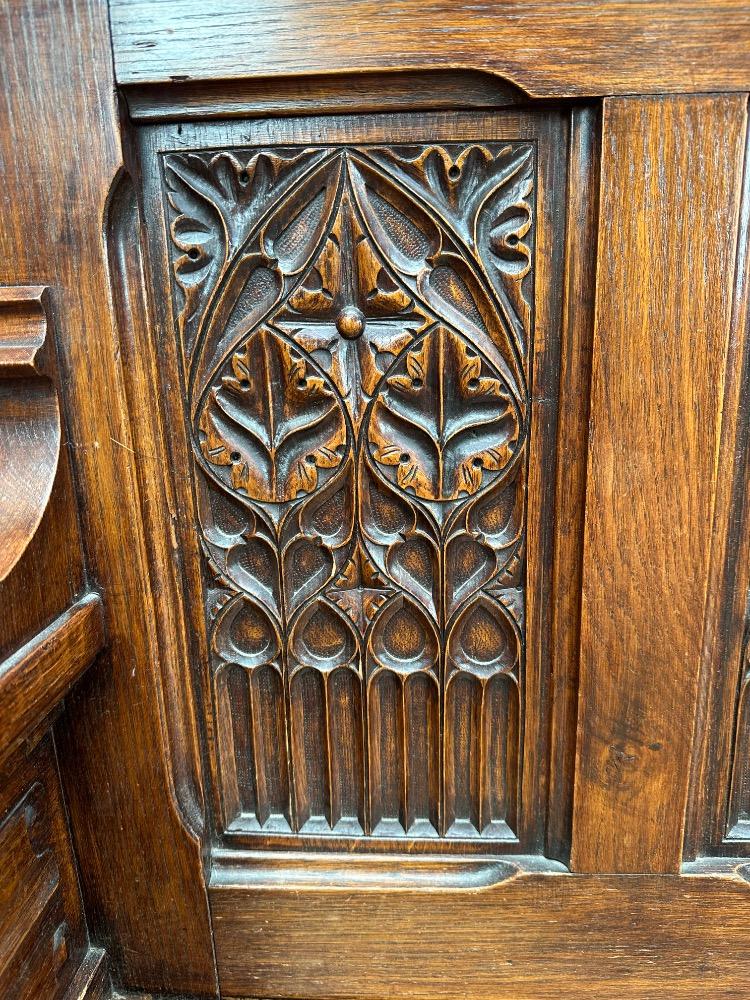 1 Gothic - Style Bench