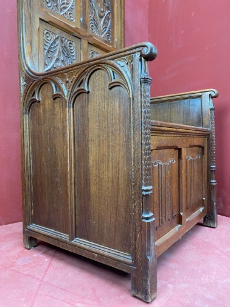 1 Gothic - style Bishop Chair Height Seat: 50 Cm.