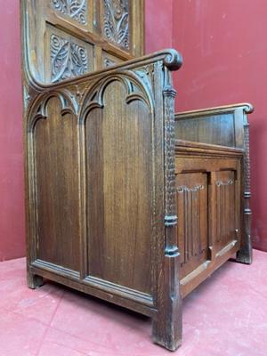 Bishop Chair Height Seat: 50 Cm. style Gothic - style en Solid Oak, Belgium 19 th century ( Anno 1890 )