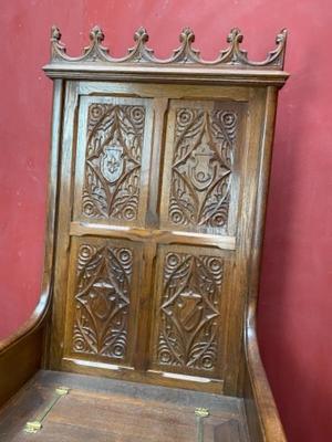 Bishop Chair Height Seat: 50 Cm. style Gothic - style en Solid Oak, Belgium 19 th century ( Anno 1890 )