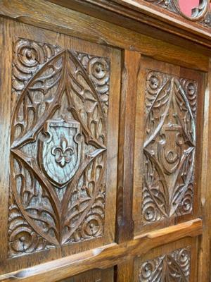 Bishop Chair Height Seat: 50 Cm. style Gothic - style en Solid Oak, Belgium 19 th century ( Anno 1890 )