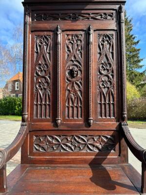 Bishop Seat style Gothic - Style en Oak wood, France 19 th century