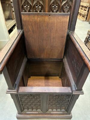 Bishop Seat. style Gothic - Style en Oak wood, France 19 th century