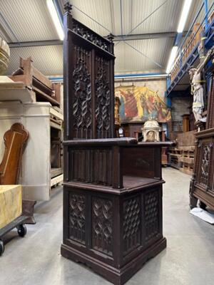 Bishop Seat. style Gothic - Style en Oak wood, France 19 th century