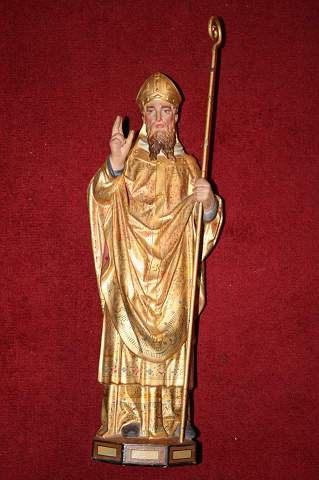 1 Gothic - style Bishop Statue