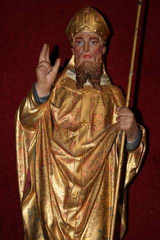 1 Gothic - style Bishop Statue