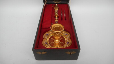 Blaker With Orignal Case  style Gothic - style en Brass / Gilt / Stones, Paris - France 19th century