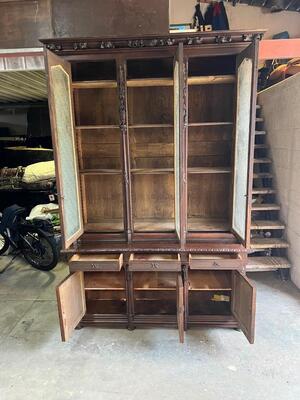 Cabinet  style Gothic - Style en Wood / Glass, France 19 th century