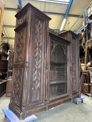 Cabinet style Gothic Style  en Wood , France 19th Century