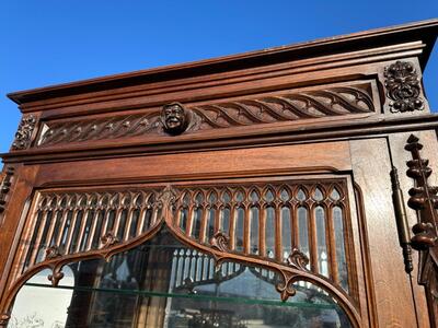 Cabinet  style Gothic - Style en Walnut wood / Glass, France 19 th century