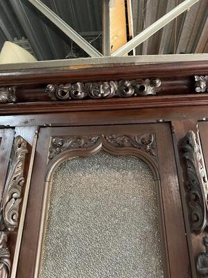Cabinet  style Gothic - Style en Wood / Glass, France 19 th century