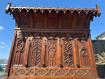 Cabinet style Gothic - Style en Walnut wood , France 19 th century ( Anno 1885 )