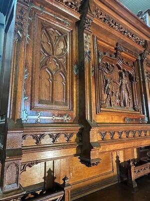 Cabinet  style Gothic - Style en Oak wood / Glass, France 19 th century