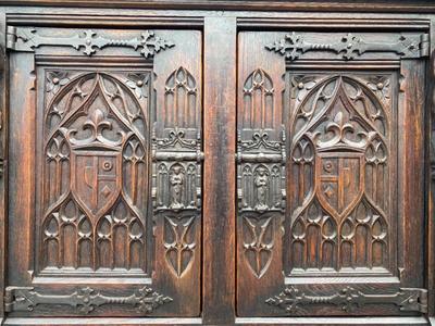 Cabinet  style Gothic - style en Wood , France 19 th century