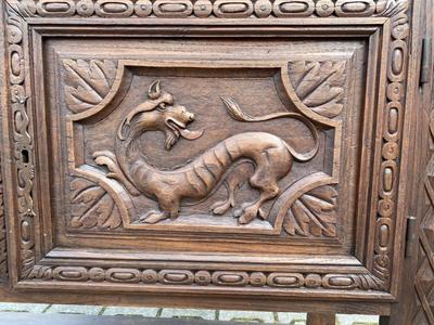 Cabinet / Dresser style Gothic - style en Wood, France 19 th century