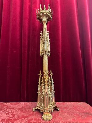 1 Gothic - style Candle Holder Measures Without Pin