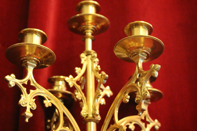 1 Gothic - style Candle Stick