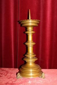 Candle Stick. Measures Without Pin. style Gothic - style en Solid Bronze , Dutch 19th century
