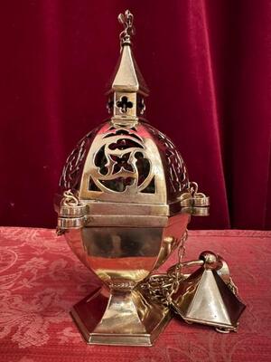 Censer... style Gothic - Style en Bronze / Polished and Varnished, Belgium  19 th century ( Anno 1875 )