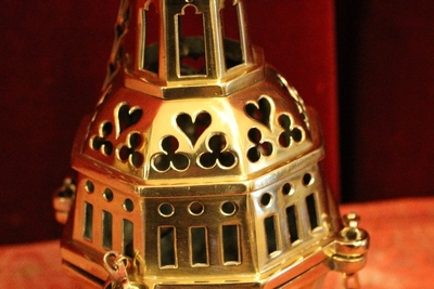 Censer style Gothic - style en Bronze / Polished and Varnished, Belgium 19th century