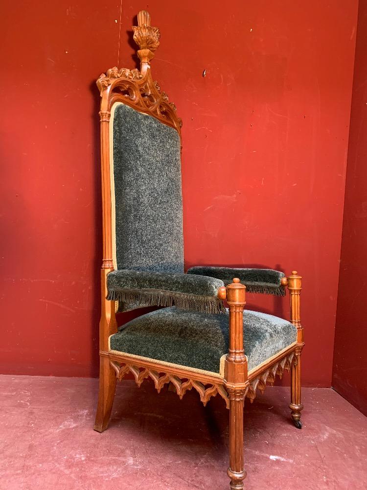 1 Gothic - Style Chair