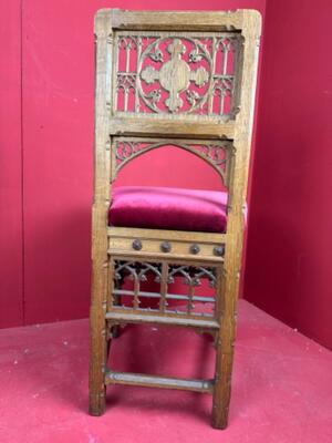 Chair style Gothic - Style en Oak Wood / Red Velvet, Belgium  19 th century ( Anno 1885 )