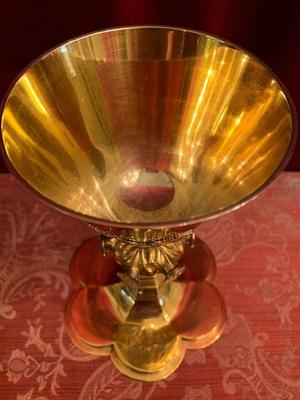 Chalice style Gothic - style en Brass / Gilt, Belgium 19th century ( anno 1890 )