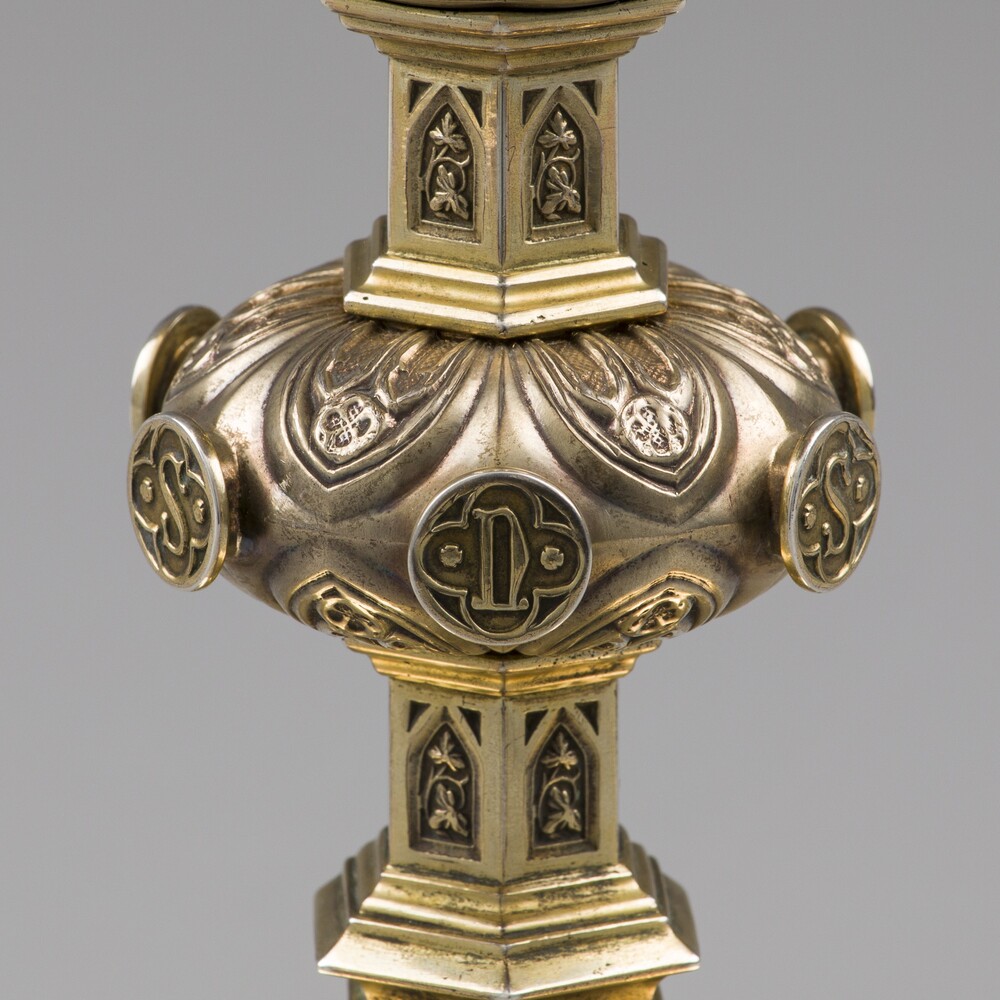 1 Gothic - Style Chalice By :  Billaux-Grossé