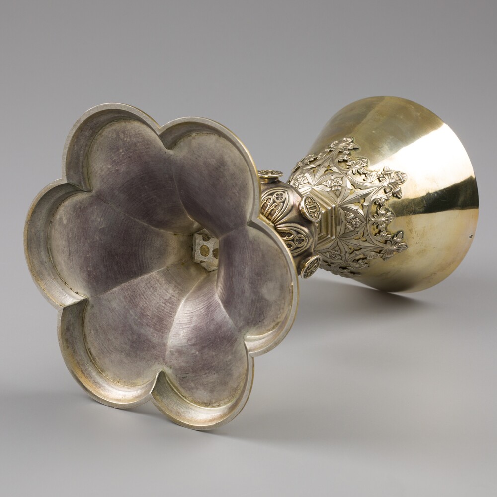 1 Gothic - Style Chalice By :  Billaux-Grossé