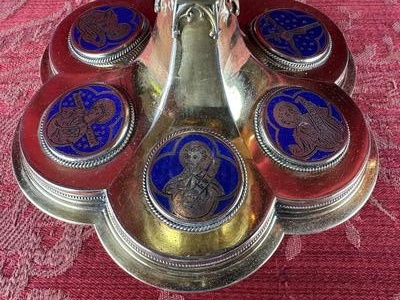 Chalice By: Bourdon Gent. style Gothic - Style en Full - Silver / Gilt /  Silver Marks Present / Stones / Enamel, Gent - Belgium  19 th century ( Anno 1870 )