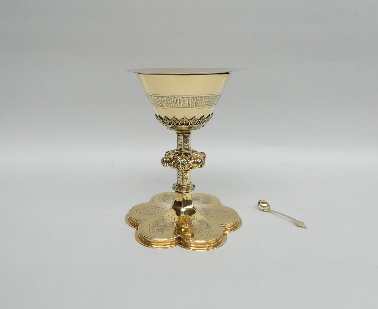 1 Gothic - Style Chalice By: Jean-Baptiste Van Damme ( 1863 - 1917 )