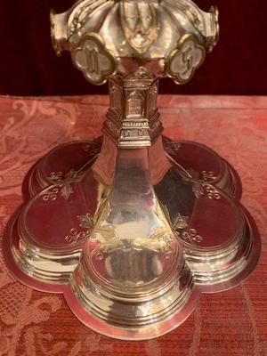 Chalice With Original Paten style Gothic - style en Cuppa & Paten Silver / Brass Plated, Dutch 19th century ( 1880 )