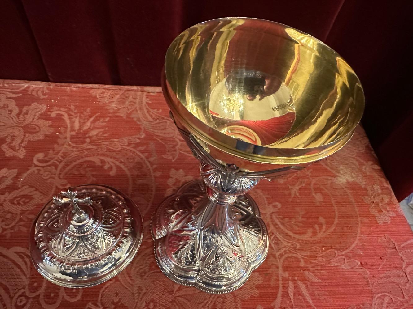 1 Gothic - Style Ciborium