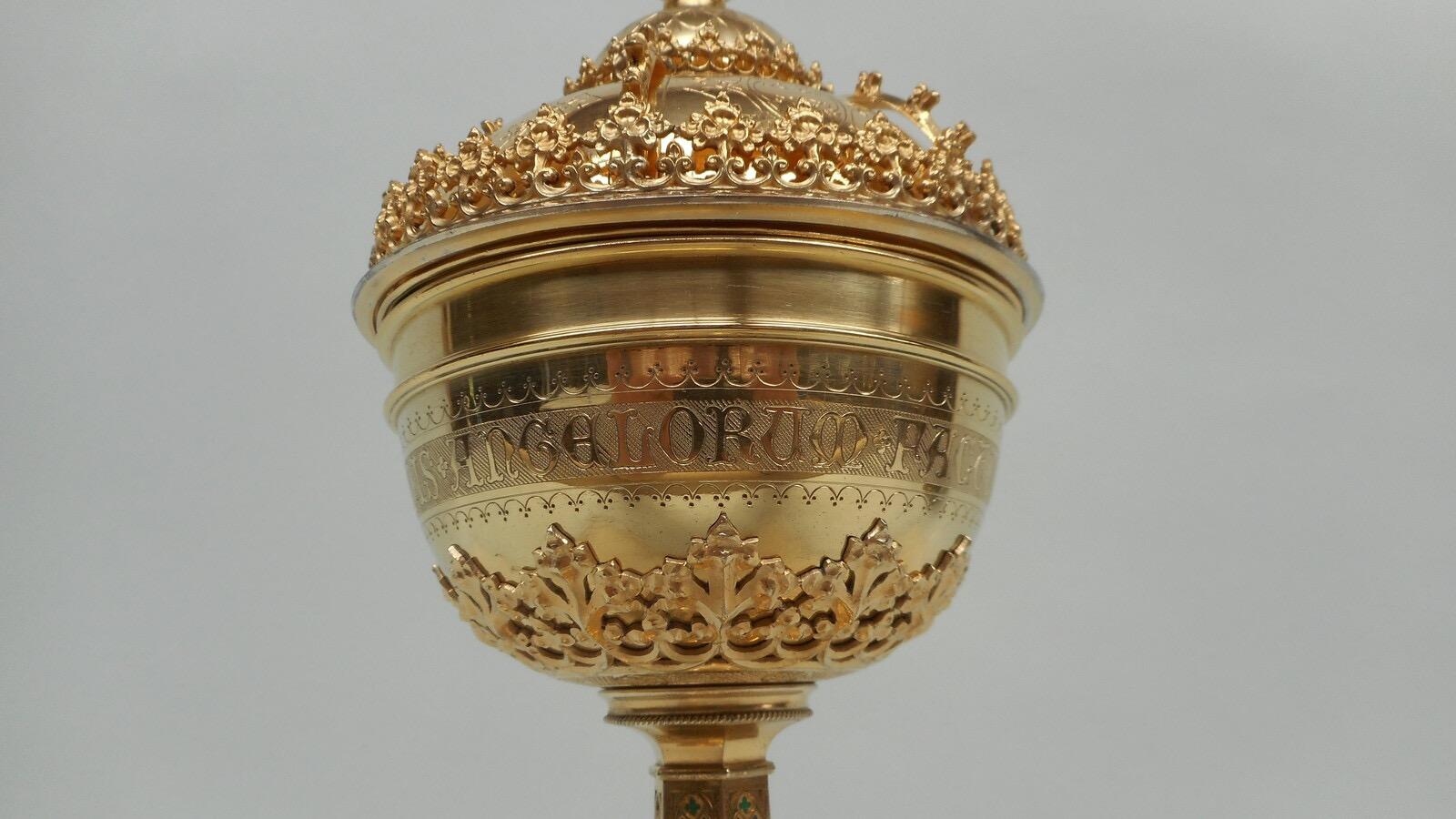1 Gothic - Style Ciborium
