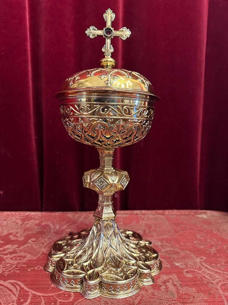 1 Gothic - Style Ciborium Weight: 1.15 Kgs !