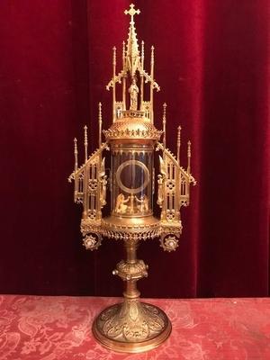 Cilinder Monstrance.  style Gothic - style en Brass / Bronze / Gilt, Antwerp - Belgium 19th century ( anno 1875 )