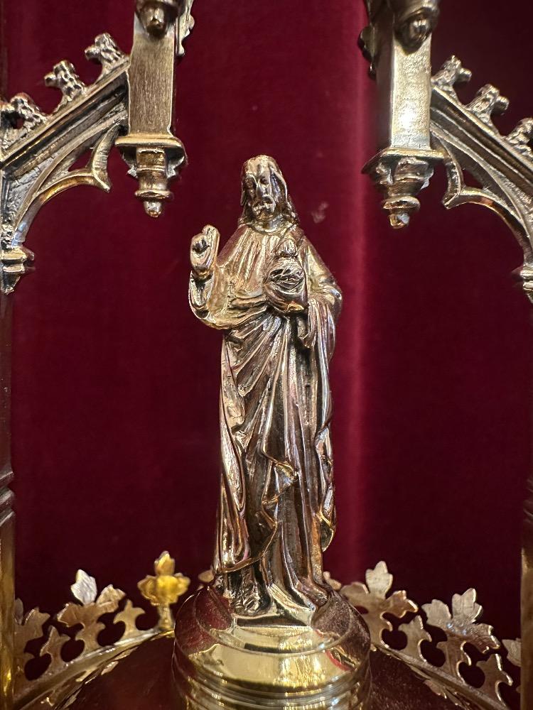 1 Gothic - Style Cillinder Monstrance