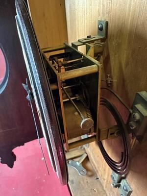 Clock style Gothic - Style en Walnut wood / Enamel / Brass / Bronze, France 19 th century ( Anno 1885 )