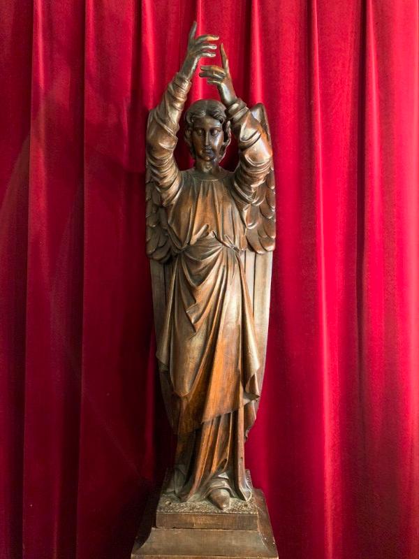 1 Gothic - style Combination Angel & Stand / Fully Hand-Carved Wood Height Angel: 105 Cm. Height Stand : 85 Cm