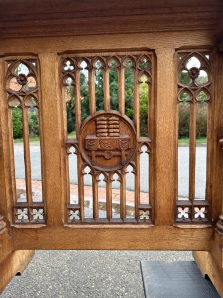 1 Gothic - Style Communion - Kneeler