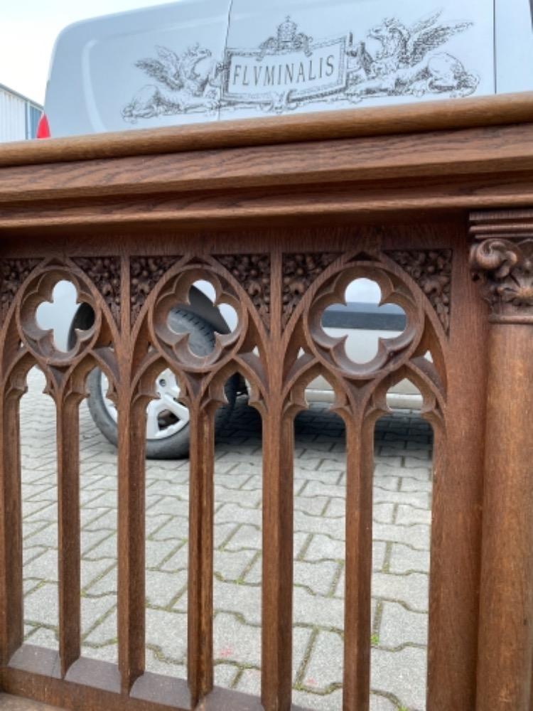 1 Gothic - style Communion Rail