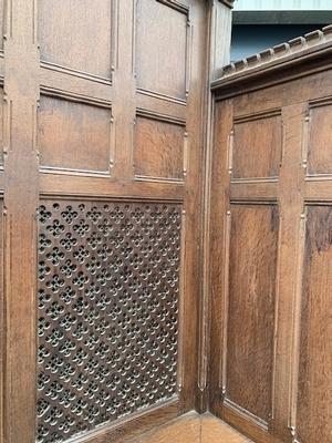 Confessional style Gothic - style en Oak wood, Belgium 19th century